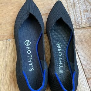 Rothy’s black pointed toe shoes size 7.5